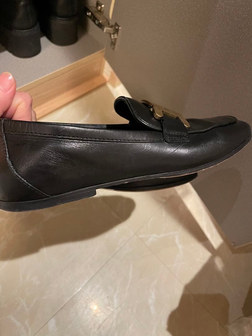 t*a様 TOD'S ブラック ローファー ゴールドチェーン