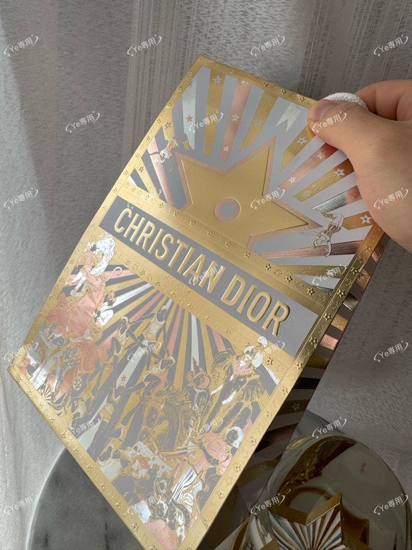 Dior 2025 VIP限定 スノードーム 希少／記念日ギフト