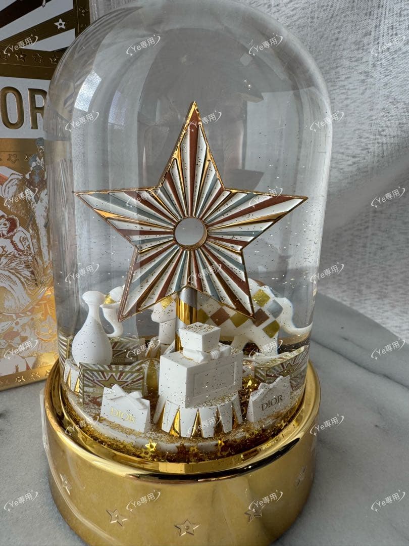 Dior 2025 VIP限定 スノードーム 希少／記念日ギフト