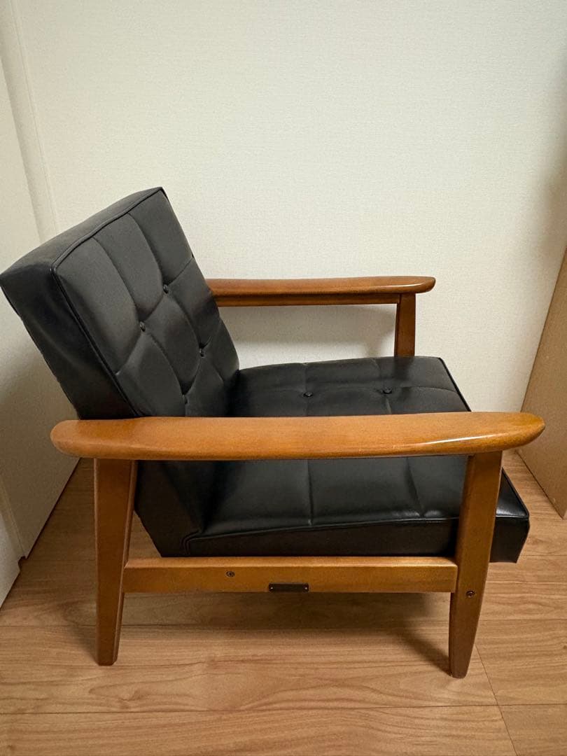 カリモク60 Kチェア【岡崎市手渡可30,000円】