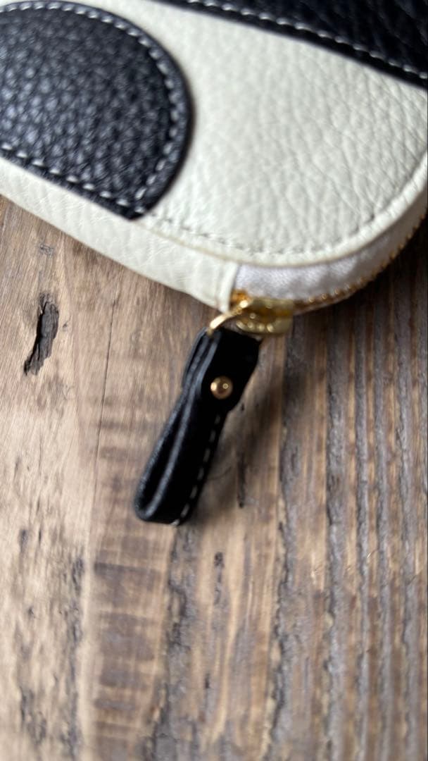 IBIZA イビザパンダアデザイン 牛革 ケース新品未使用