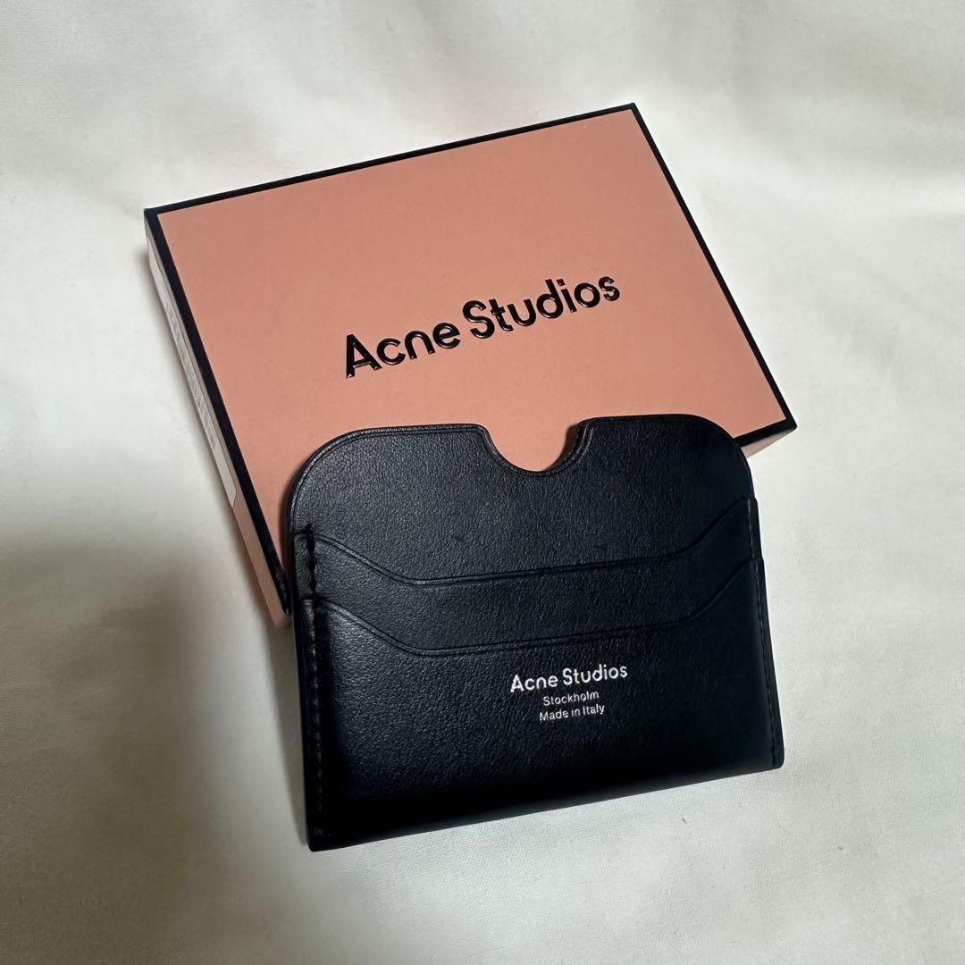 Acne Studios 名刺入れ カードケース 黒 レザー製