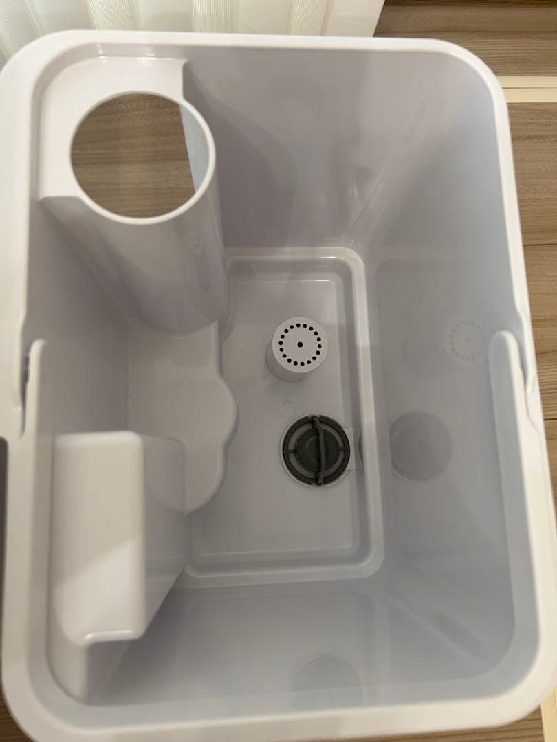 【ちゃん】モダンデコ W除菌機能付きハイブリッド加湿器 ホワイト