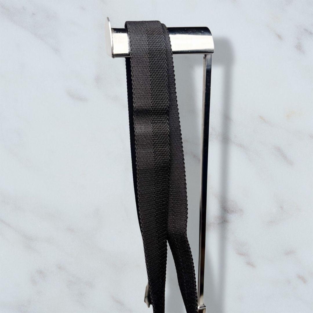 021 極美品 GUCCI ショルダーバッグ 斜めがけ 黒 GG柄 xup5