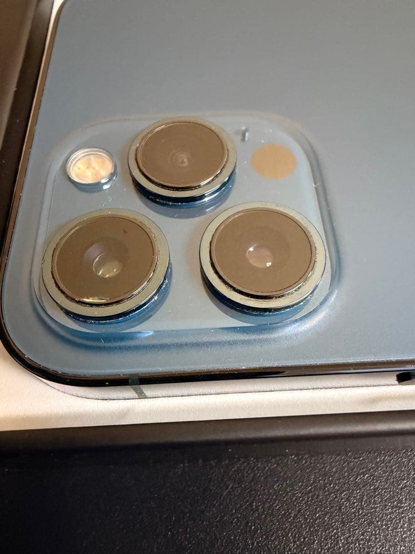 【美品】iPhone12ProMax 本体 256GB SIMフリー