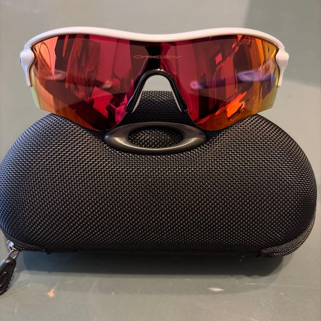 オークリー　OAKLEY レーダーロックパス　替レンズ2枚　ケース付き