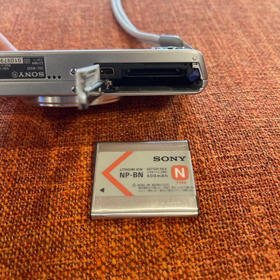 SONY Cyber-shot DSC-W830 デジカメ 充電器無 動作未確認
