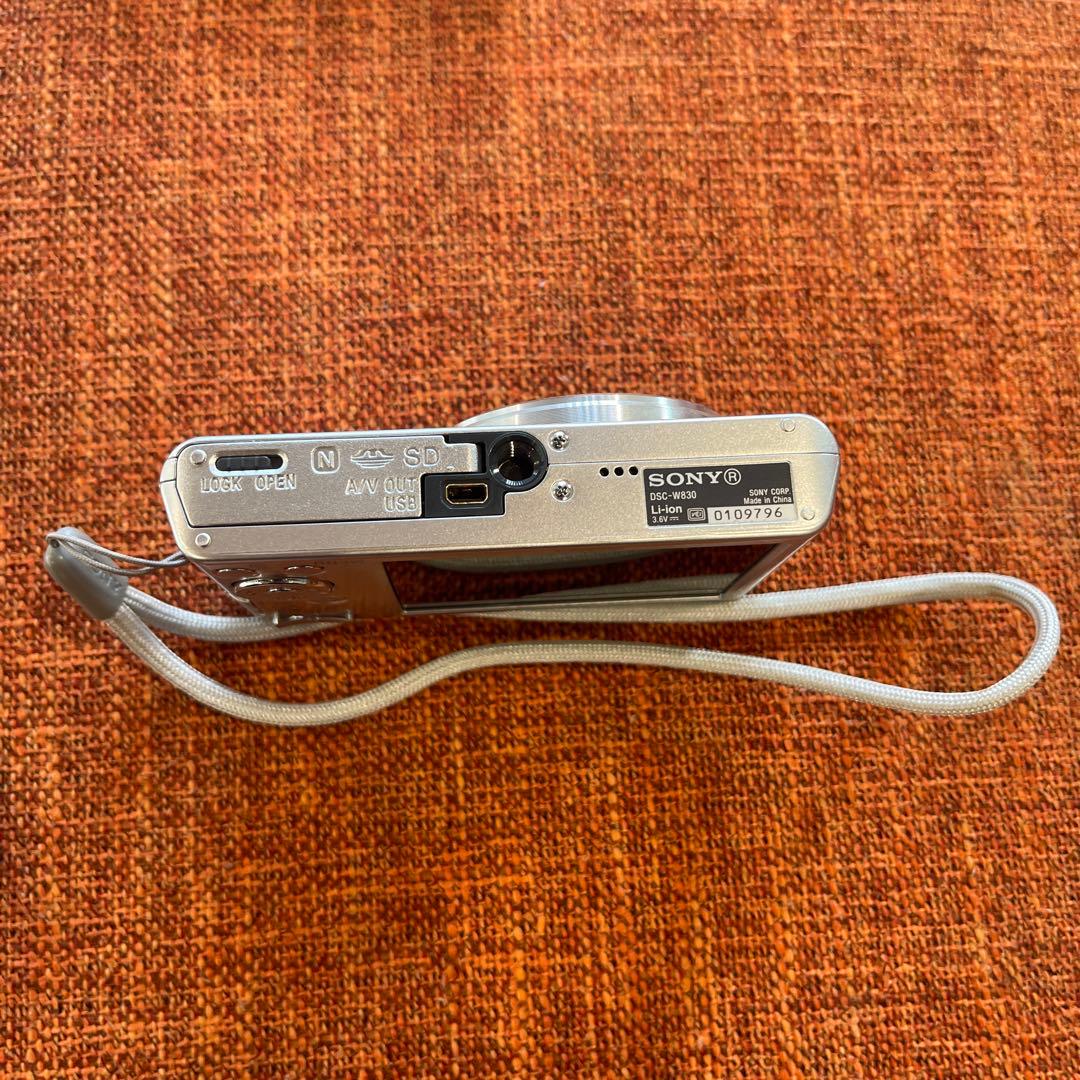 SONY Cyber-shot DSC-W830 デジカメ 充電器無 動作未確認