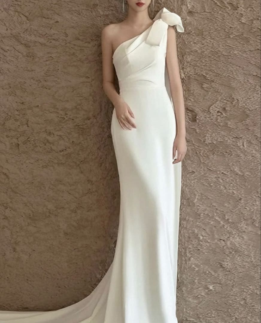 ワンショルダー マーメイドドレス ホワイト