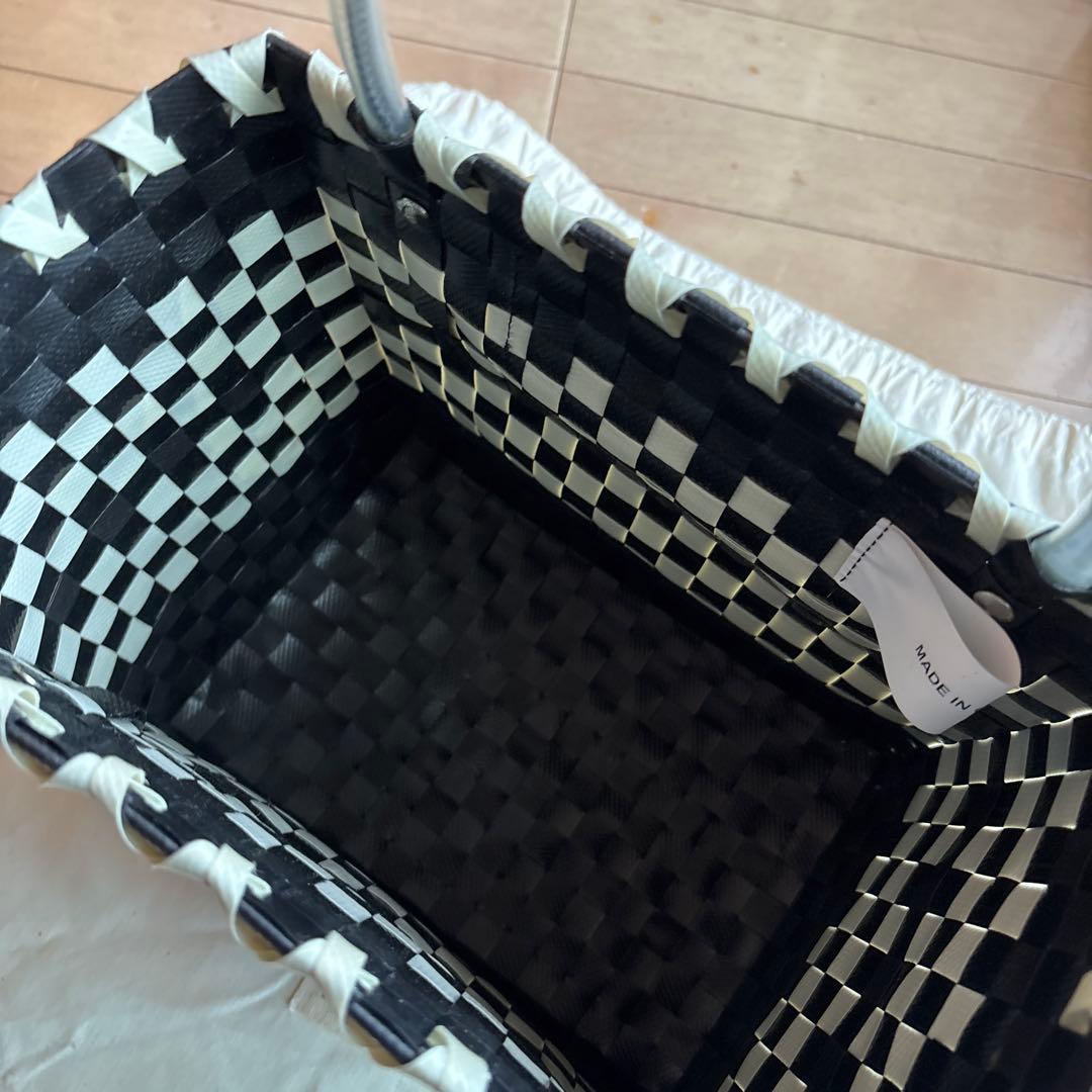 MARNI 「マルニ マーケット」ステンシルかごバッグ