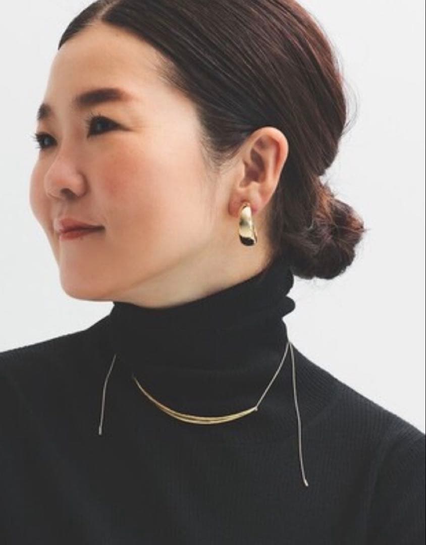 デミルクスビームス　クレセントムーンネックレス