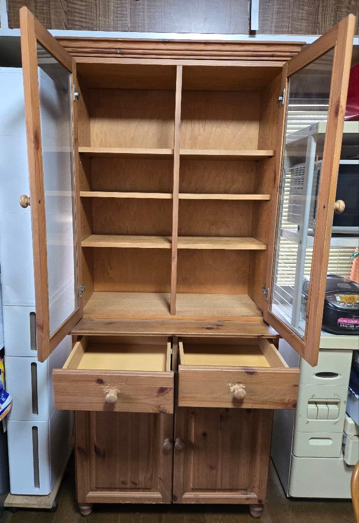 パイン材 食器棚 ガラス扉付き