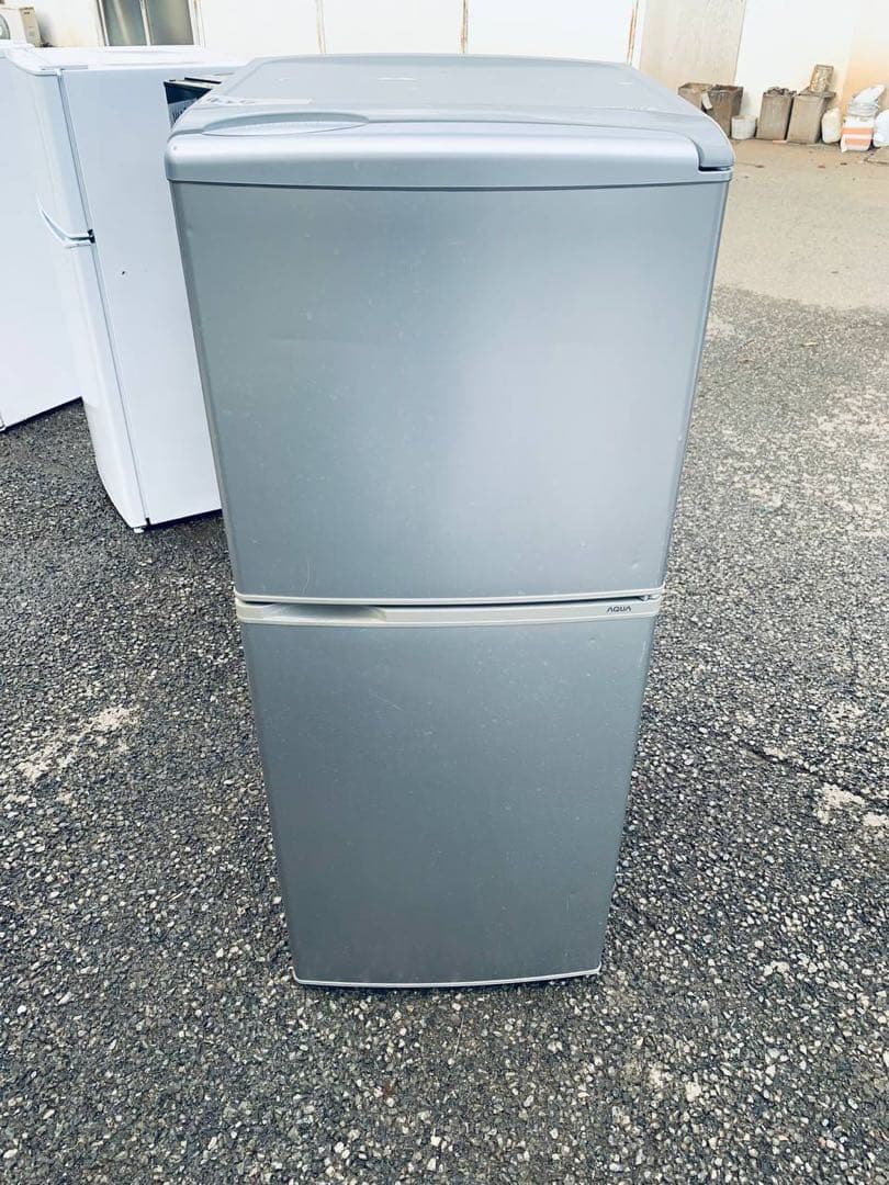 送料設置無料　AQUA ノンフロン冷凍冷蔵庫　AQR-141F