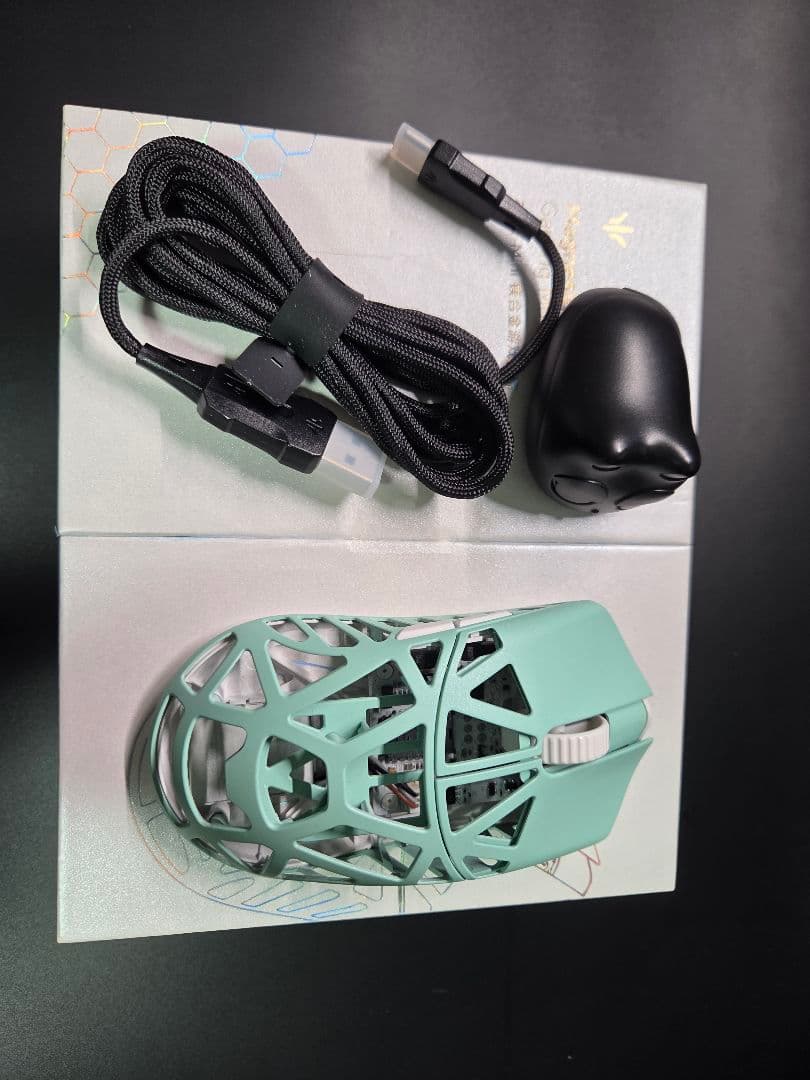 WLMOUSE Beast X Mini　ゲーミングマウス