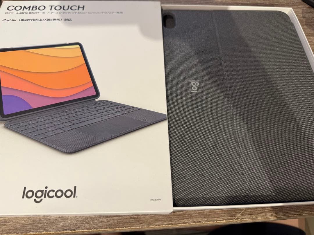 Logicool iPad Air 10.9インチ Combo Touch