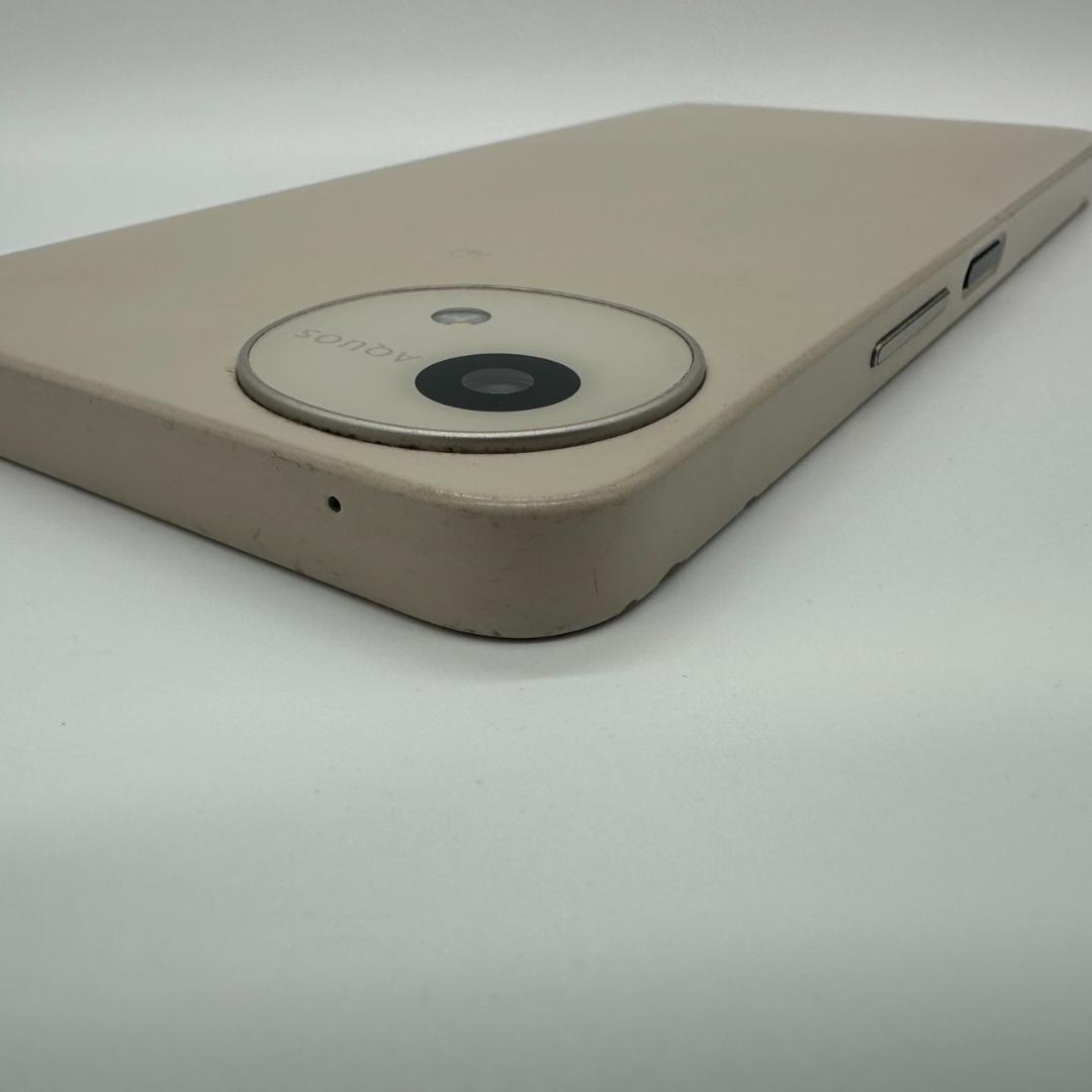 SHARP AQUOS wish4 SH-52E ベージュ docomo 箱あり