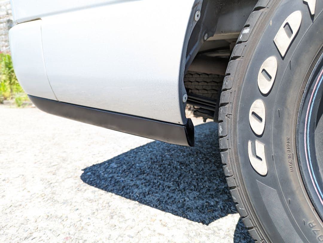 ハイエース リアバンパースポイラー アンダースポイラー フィン ライナー