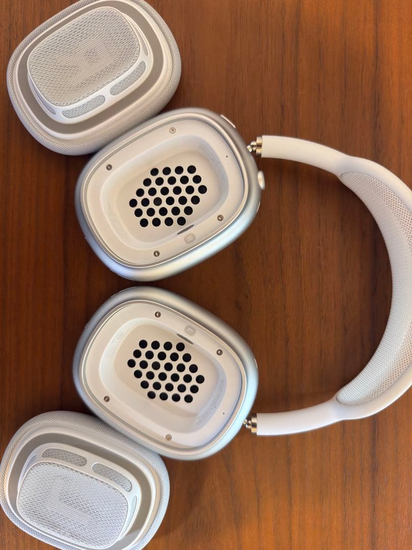 【超美品】Air pods max 第一世代　シルバー