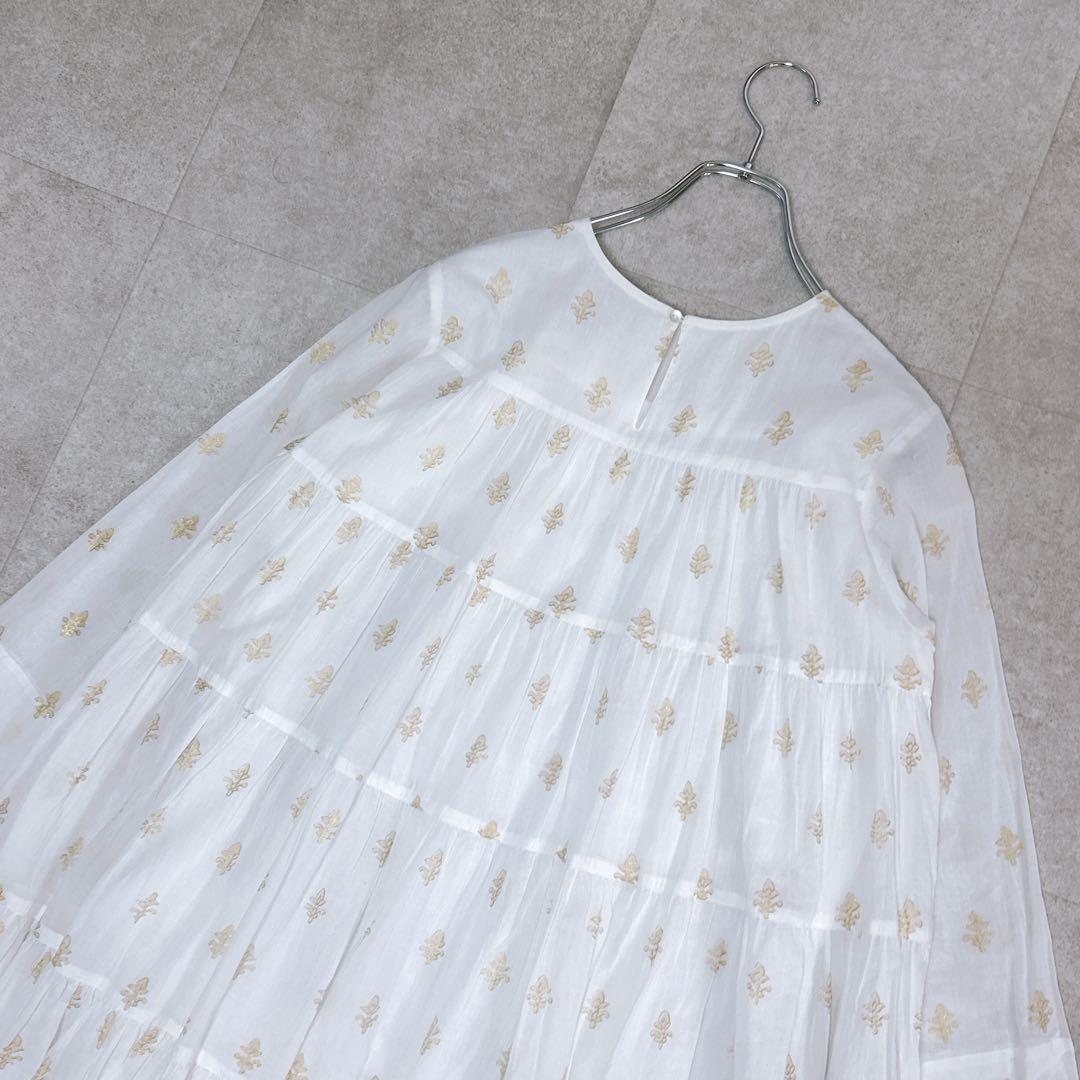 新品タグ付✨ヌキテパ コットンボイルホイルプリントティアードチュニック ホワイト