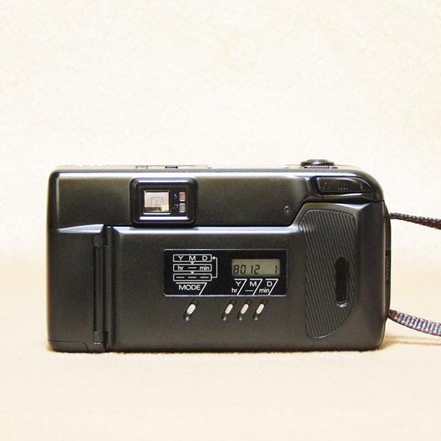 ☆ Nikon TW Zoom QUARTZ DATE (フイルムカメラ)