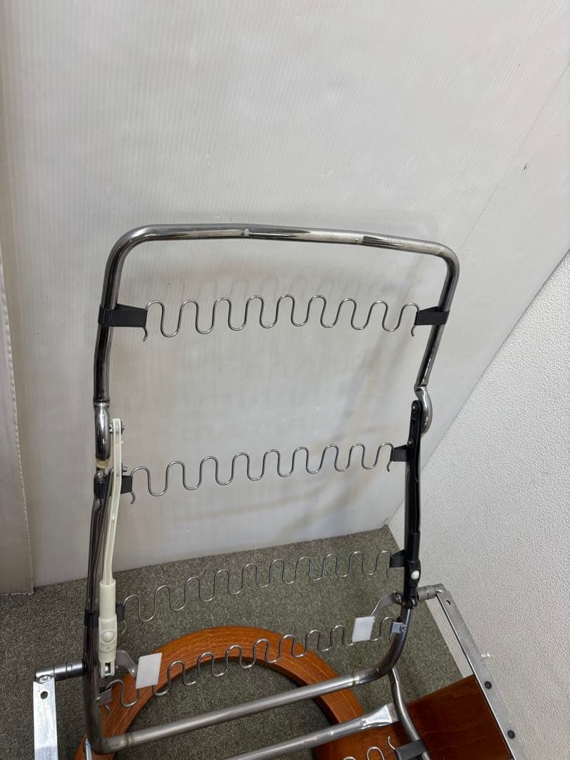 【珍品】　エコーネス　ストレスレスチェア　店舗見本品　骨組みのみ