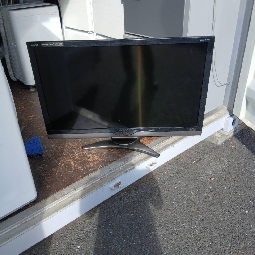 送料無料！　SHARP　46型　液晶カラーテレビ　LC-46SE1