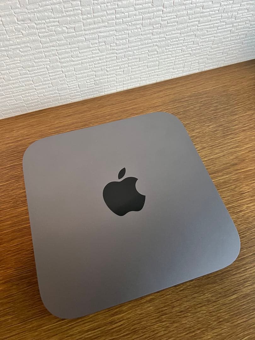 Mac mini 2018 Core i7 6コア3.2GHz メモリ16GB