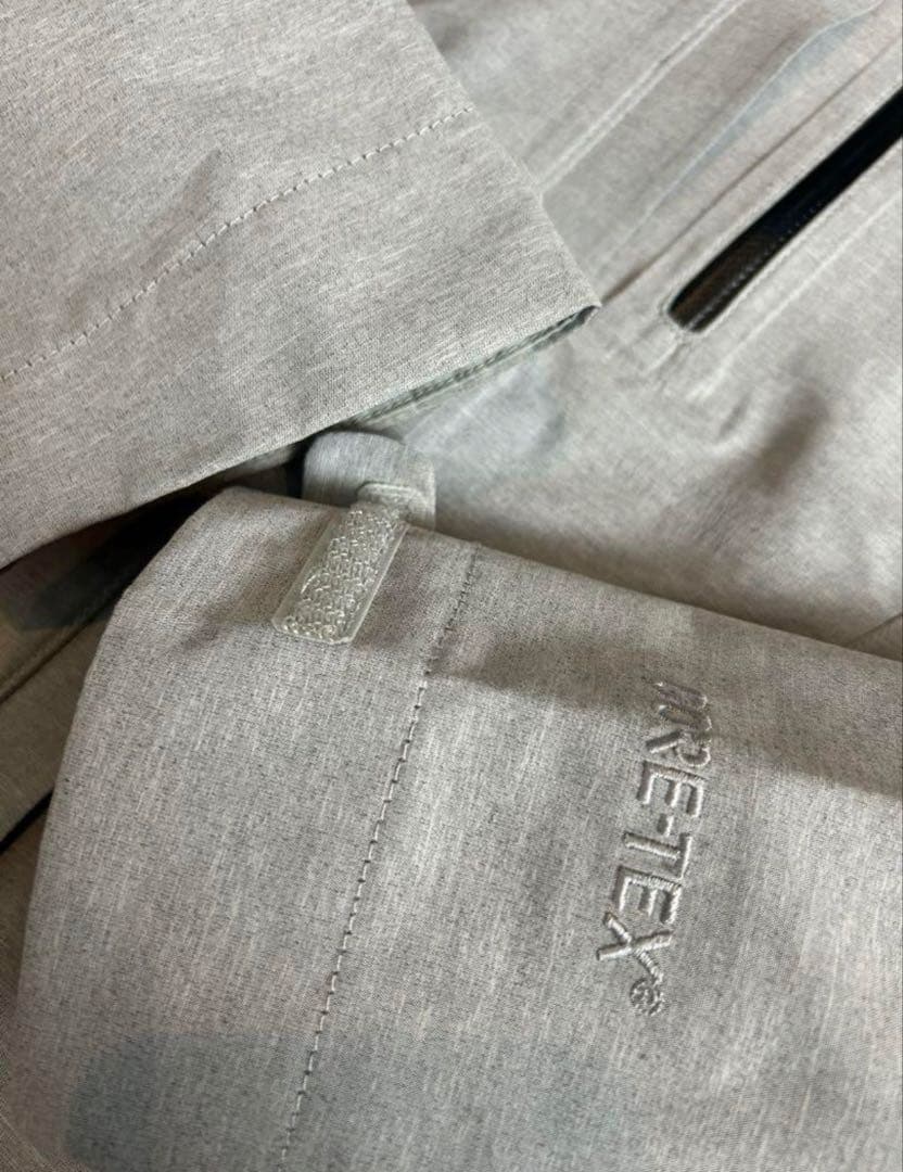 THE NORTH FACE GORE-TEXフード付Jk 1/26日まで出品