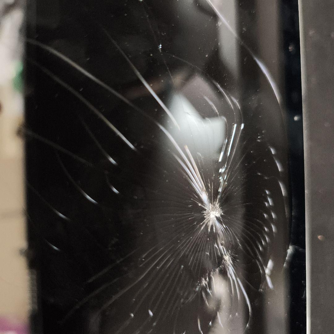 【画面割れ】Surface Go4 256G モデル2067