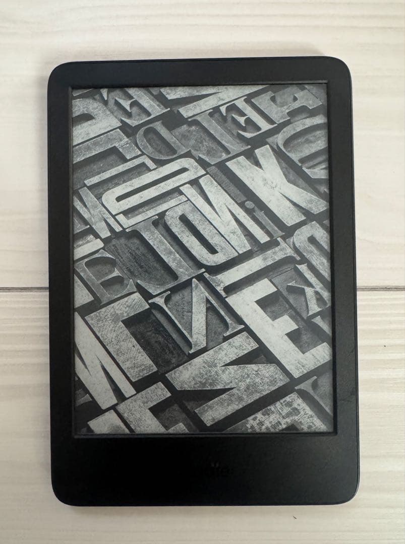 kindle 11世代 16gb 6インチ ブラック 広告あり バンド付き