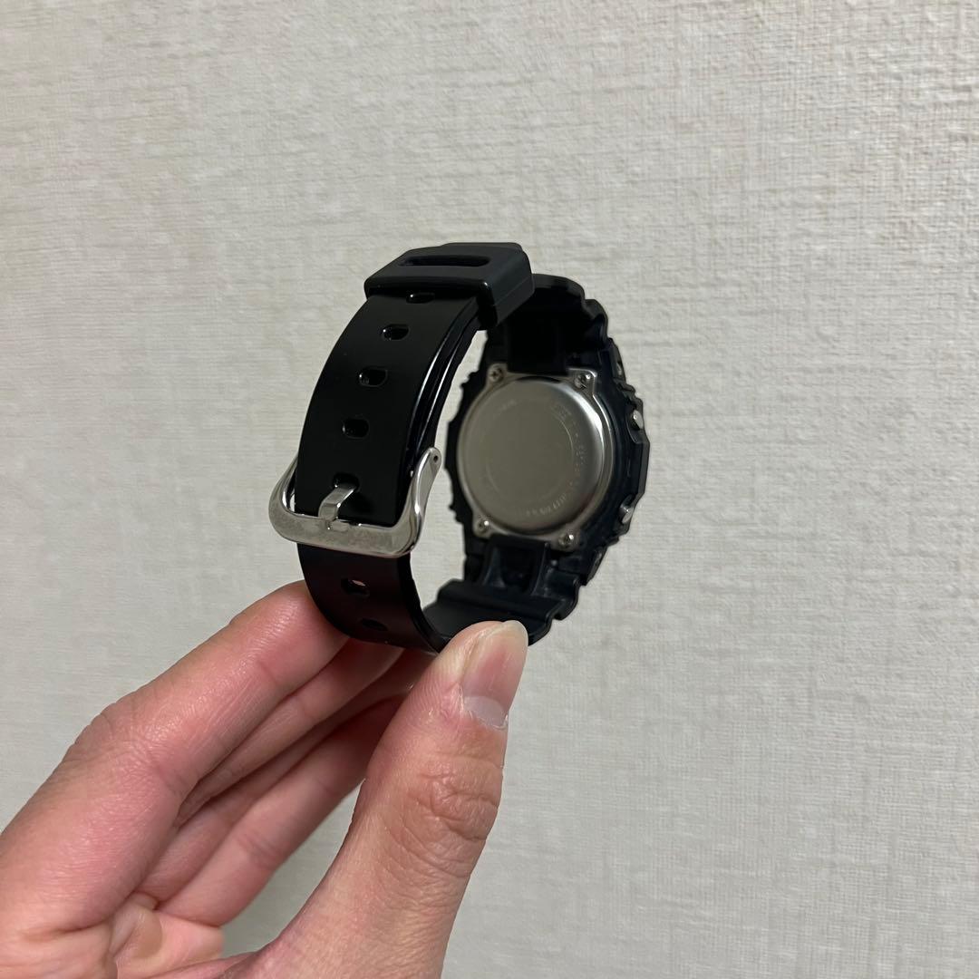 【美品】 G-SHOCK GW-M5600BA ソーラー腕時計