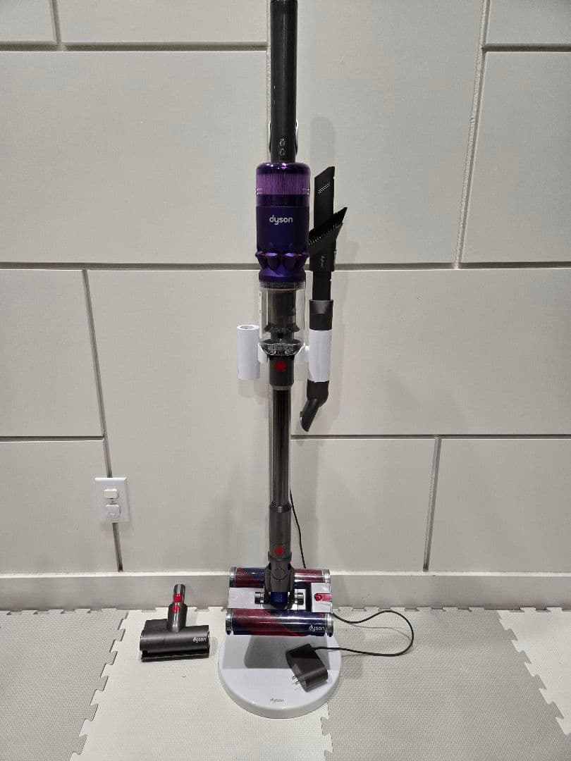 Dyson ダイソン　Omni-glide SV19