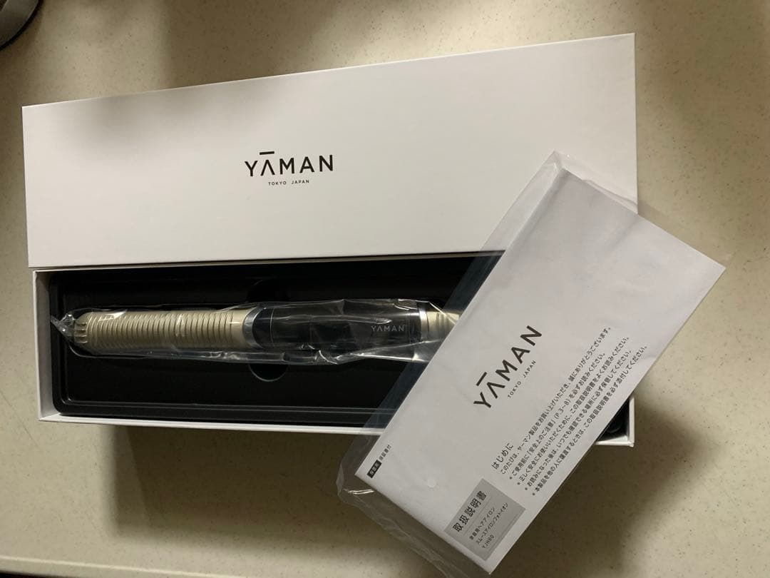 新品未使用　YAMAN スムースアイロンフォトイオンストレート