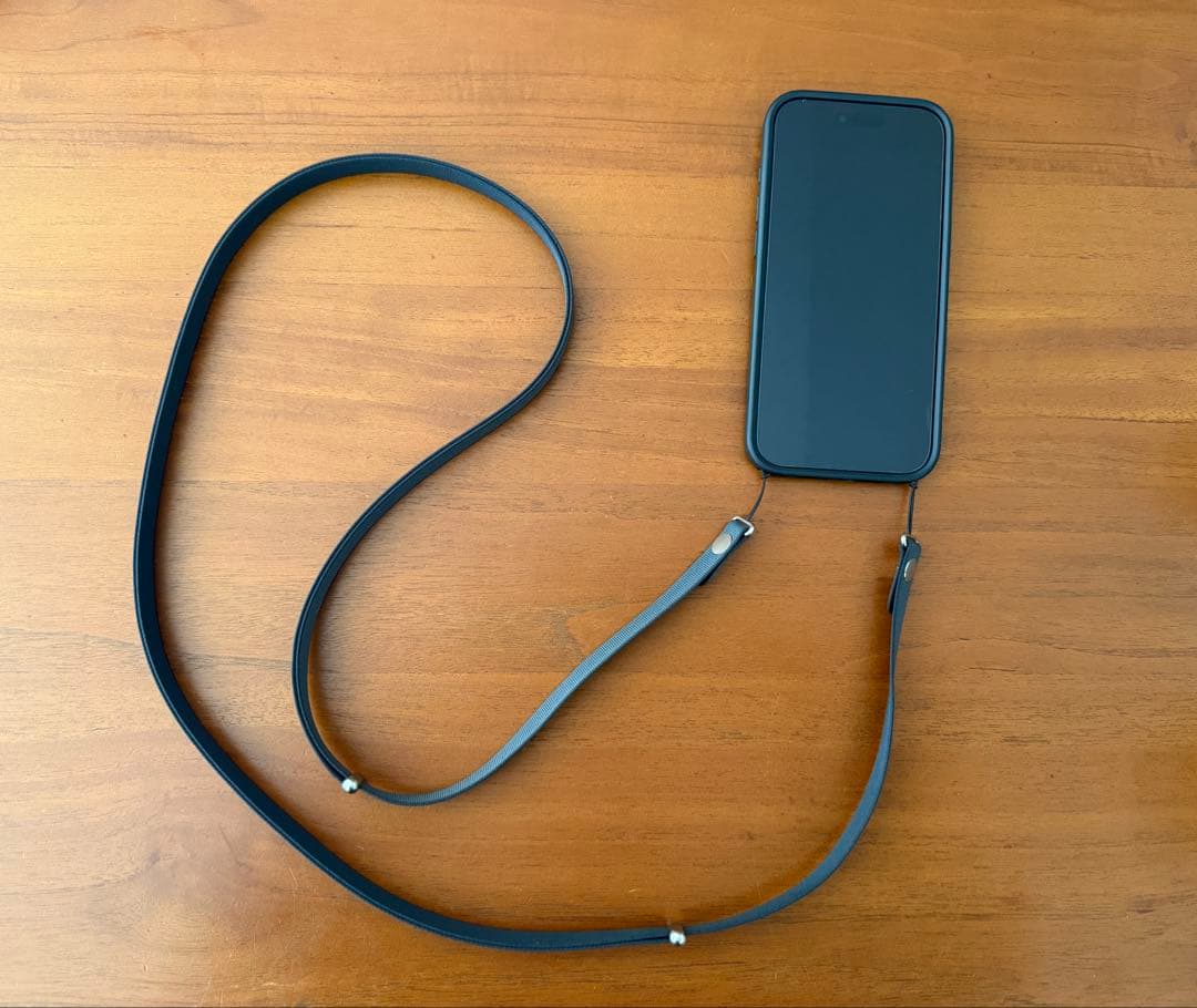 iPhone air ブラック256 SIMフリー　バンパー　ストラップ　セット