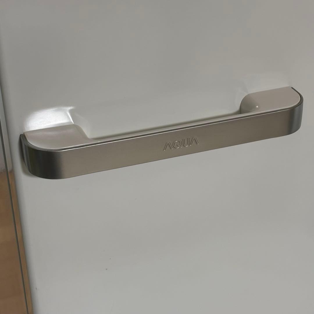 AQUA冷蔵庫 272Lホワイト3枚とびら AQR-27M2(W)