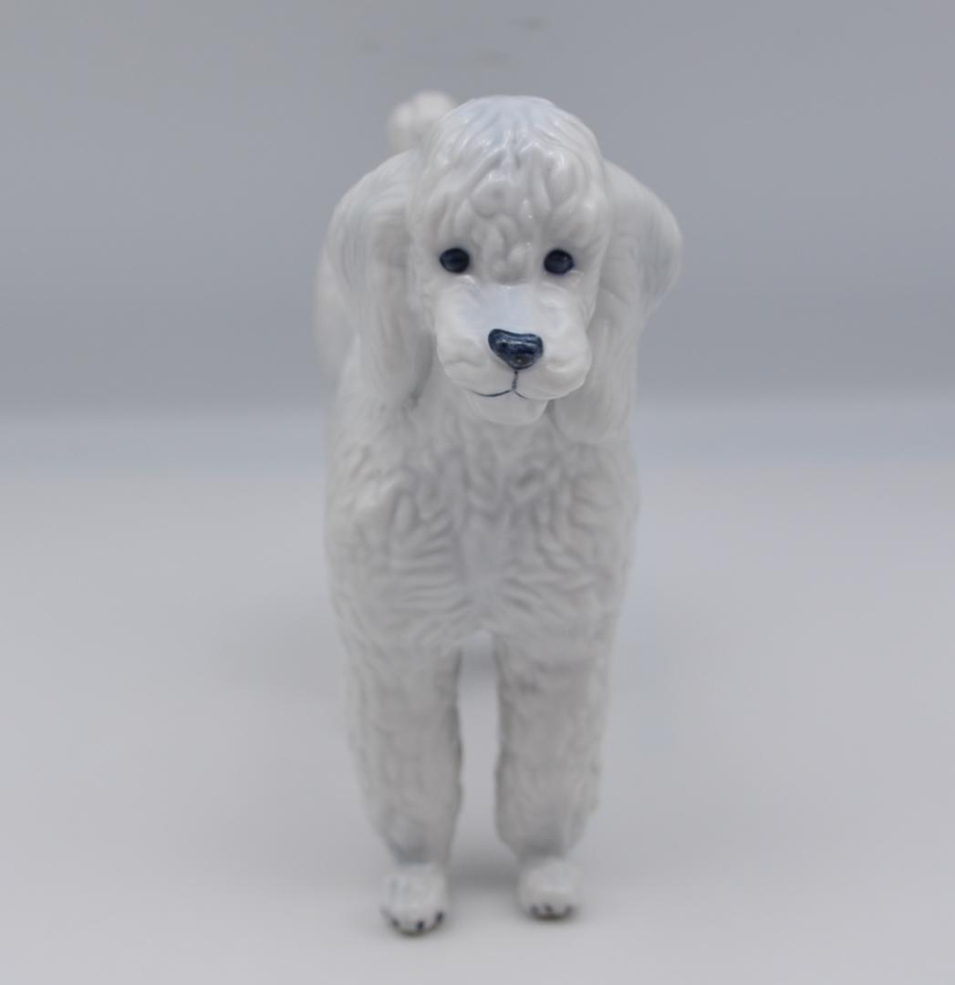 白いプードル　＃334　★ロイヤルコペンハーゲン　デンマーク　2006年　絶版