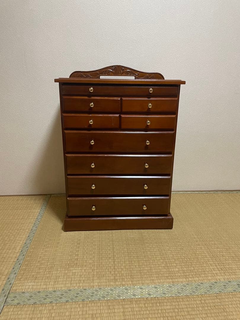 欧米風家具　木製ブラウンチェスト キャビネット　9引き出し スライド棚付き