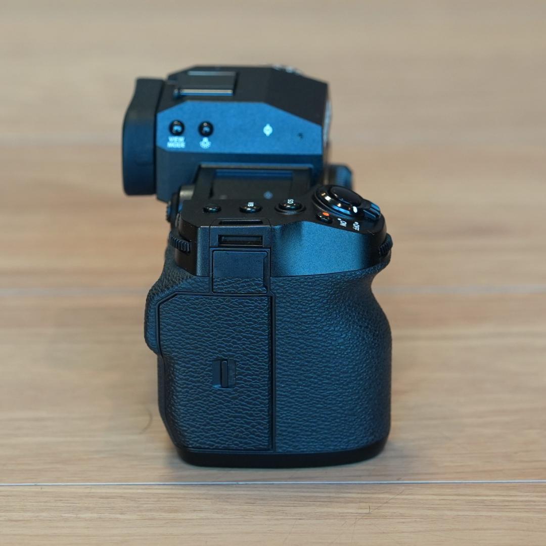 FUJIFILM X-H2S ボディ 美品