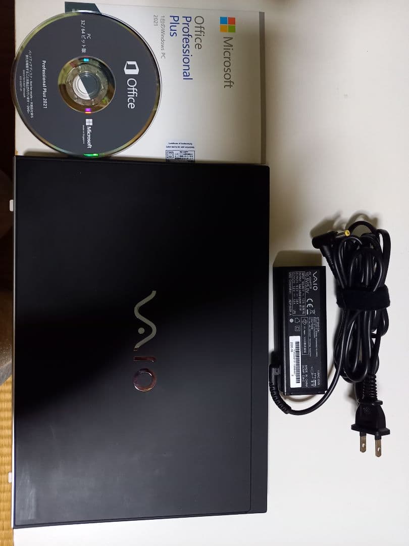 VAIO Pro PJ i7 10世代　16GB LTE 対応モデル