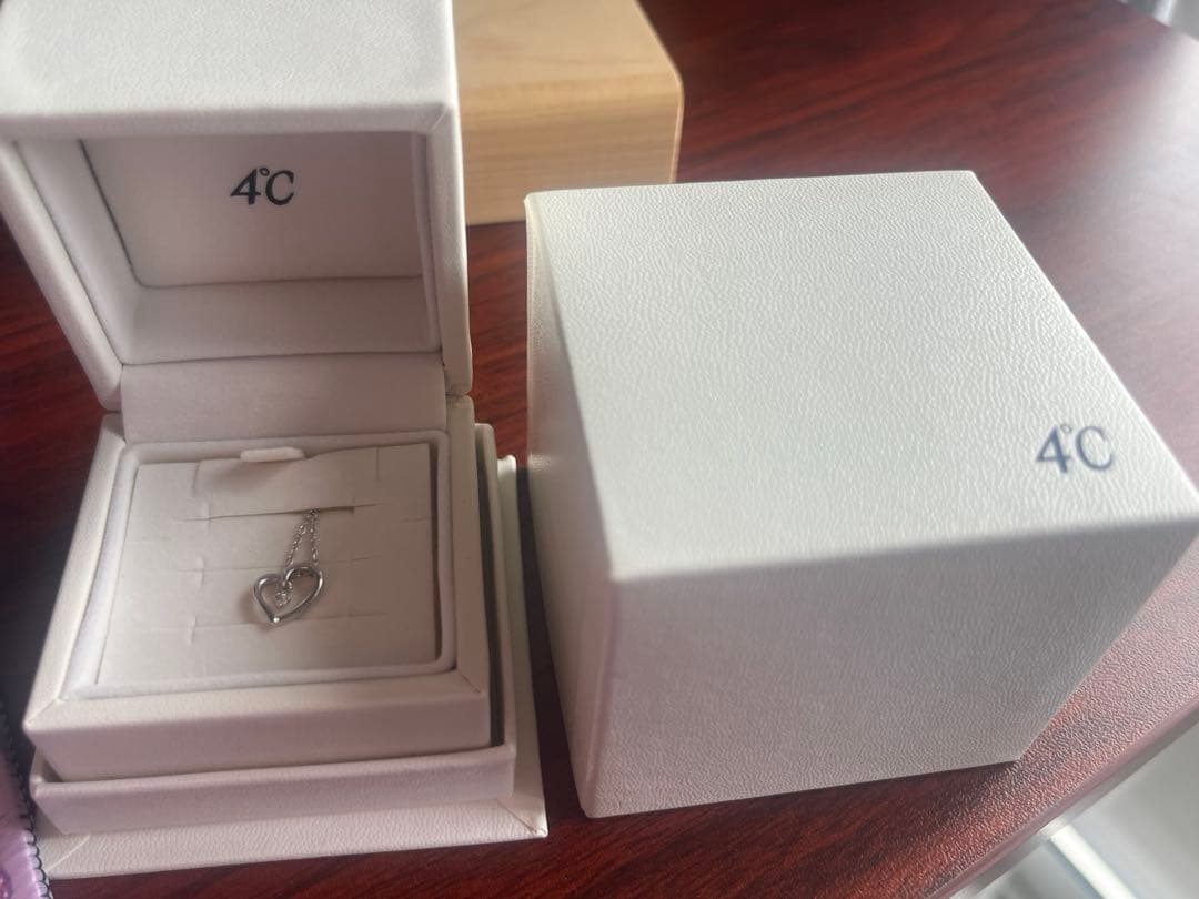 4°C ネックレス　ハート　10k