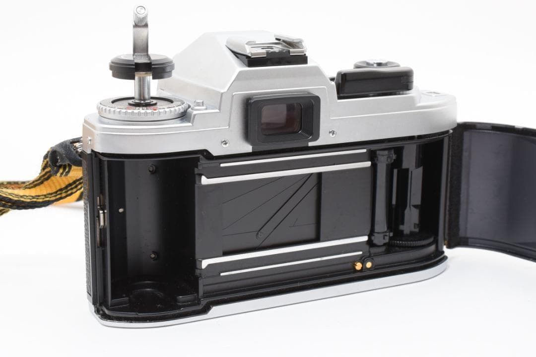美品 NIKON FG シルバー フィルム　モルト新品交換済 M840
