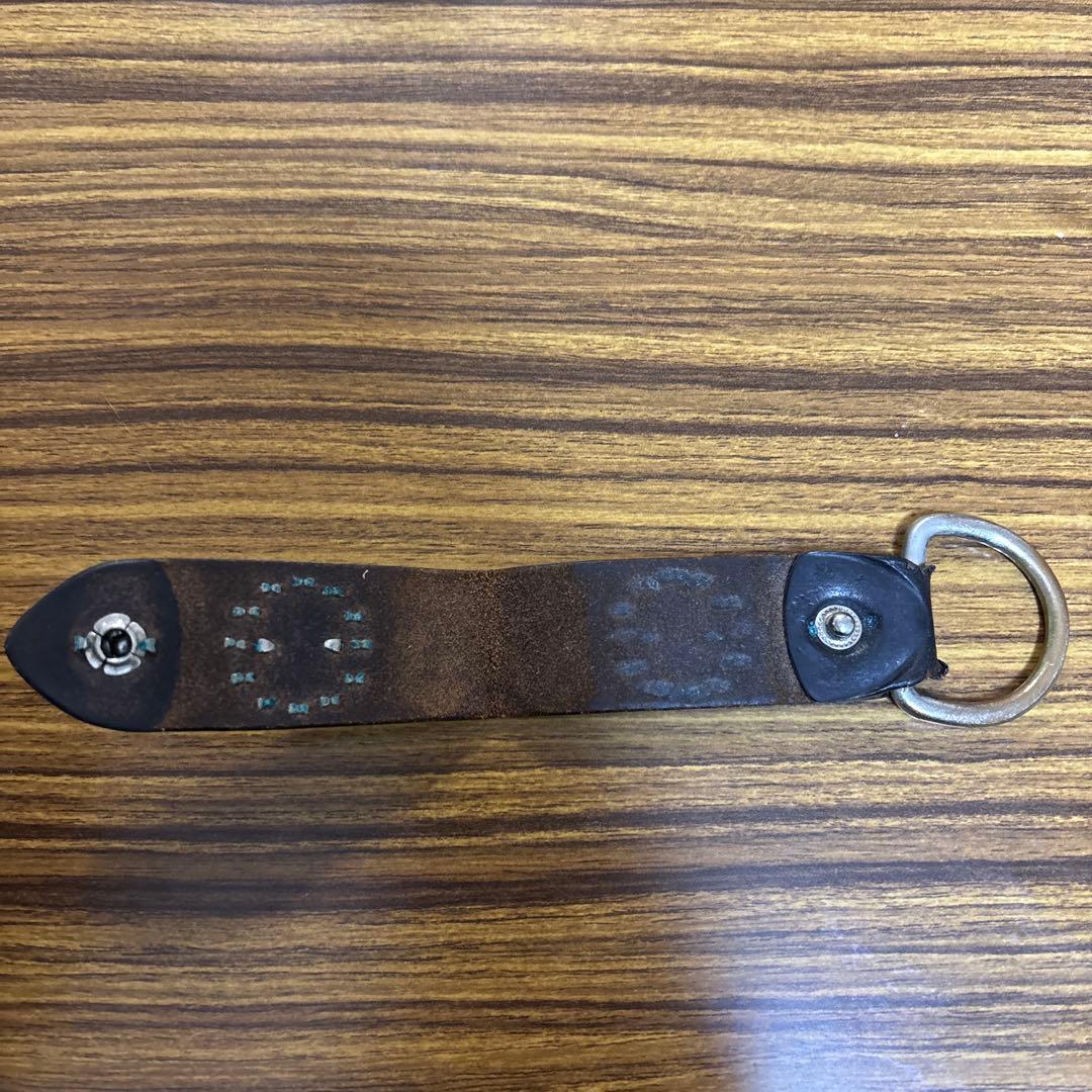 ウルフズヘッド　スタッズ　WOLF'S HEAD 黒レザーキーホルダー