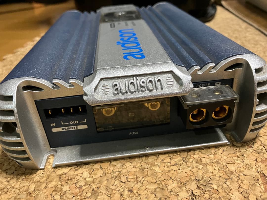 オーディソンAudison LRx2.150 パワーアンプ