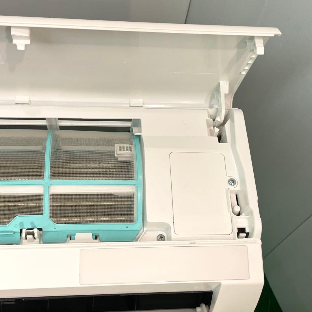 高年式2022年 東芝 ルームエアコン RAS-J221M 6畳