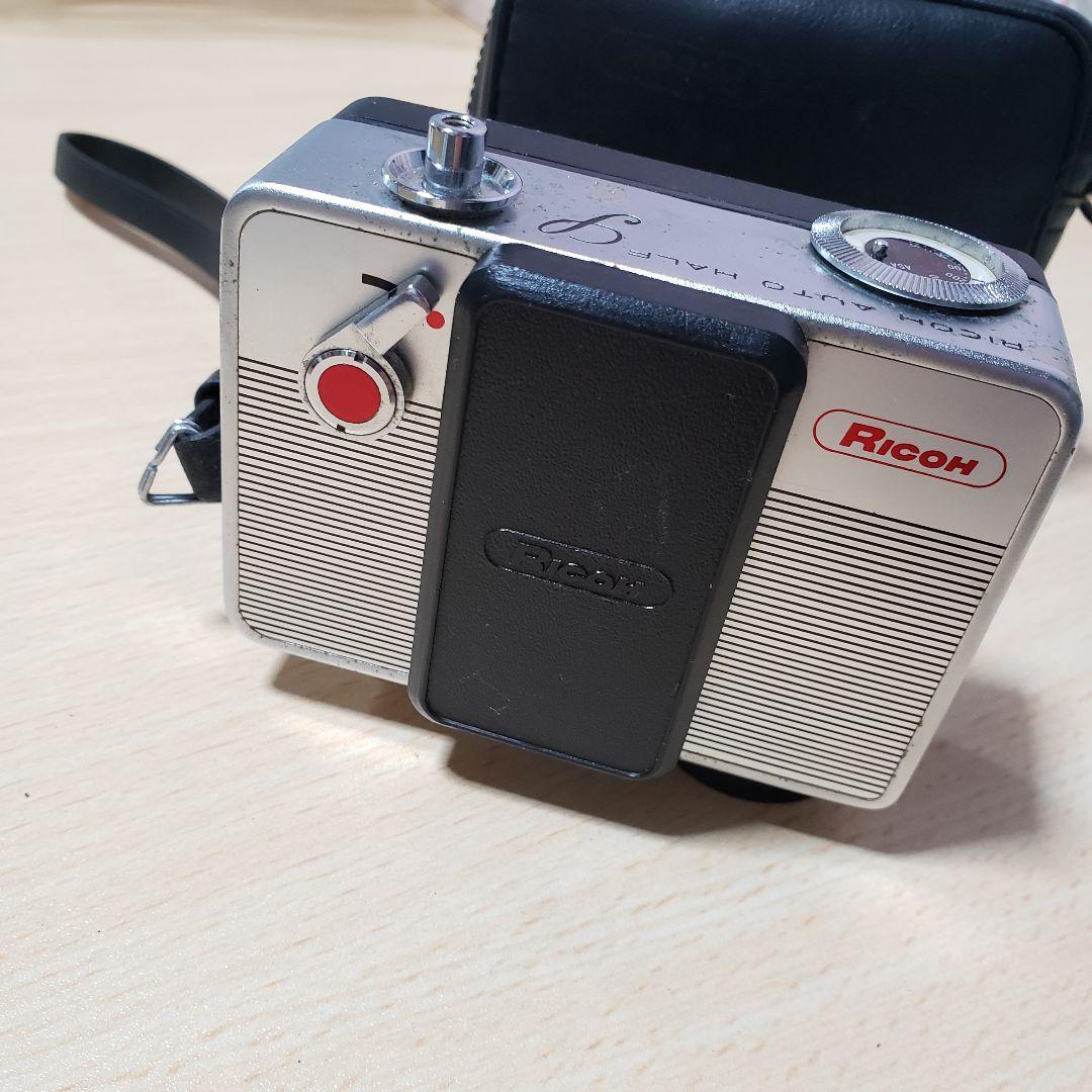 リコー1965年  レトロカメラ