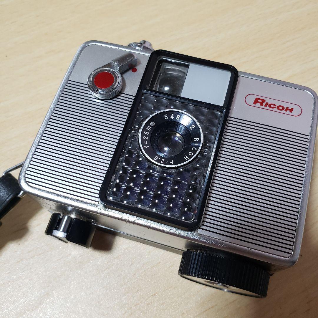 リコー1965年  レトロカメラ