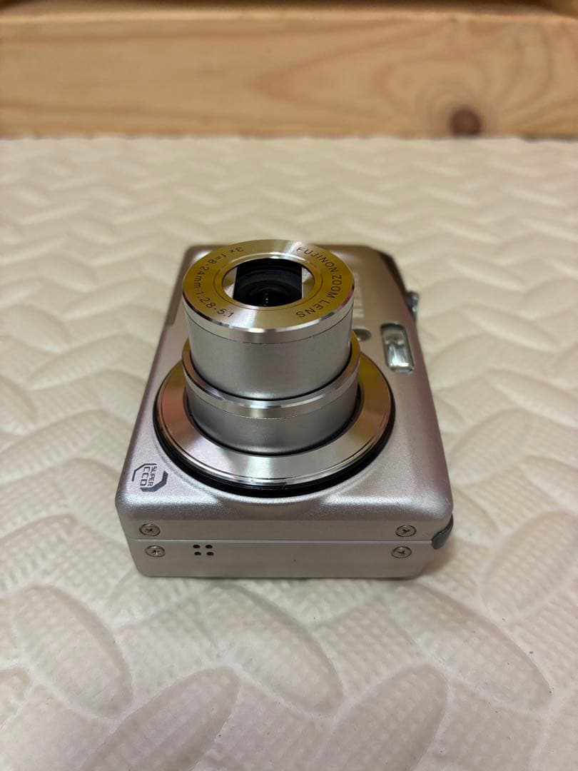 fujifilm&富士フイルム　f60fd デジタルカメラ