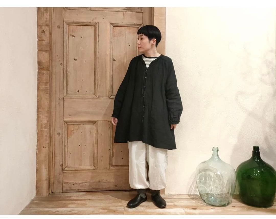 2024美品nest Robe リネンラミーフリルネックチュニック