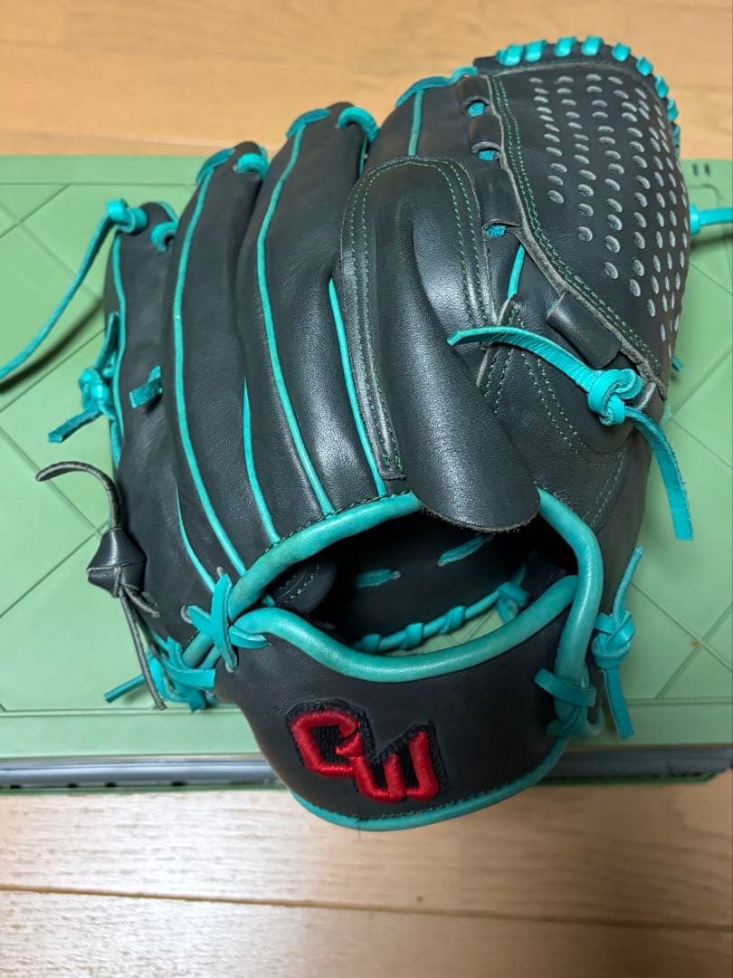 グラブワークス　glove works　投手用グローブ　特殊オプション