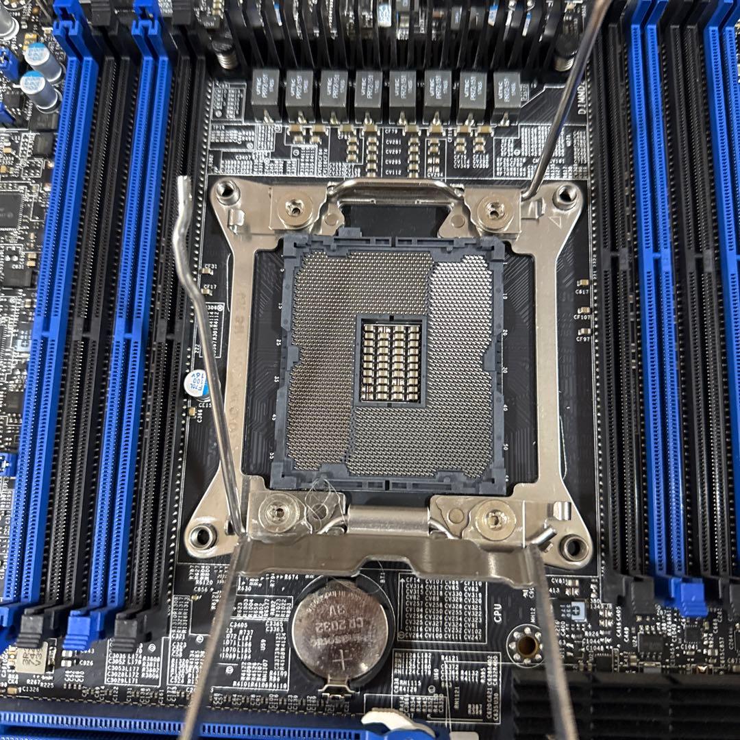 supermicron SUPER X10SRA サーバー用マザーボード